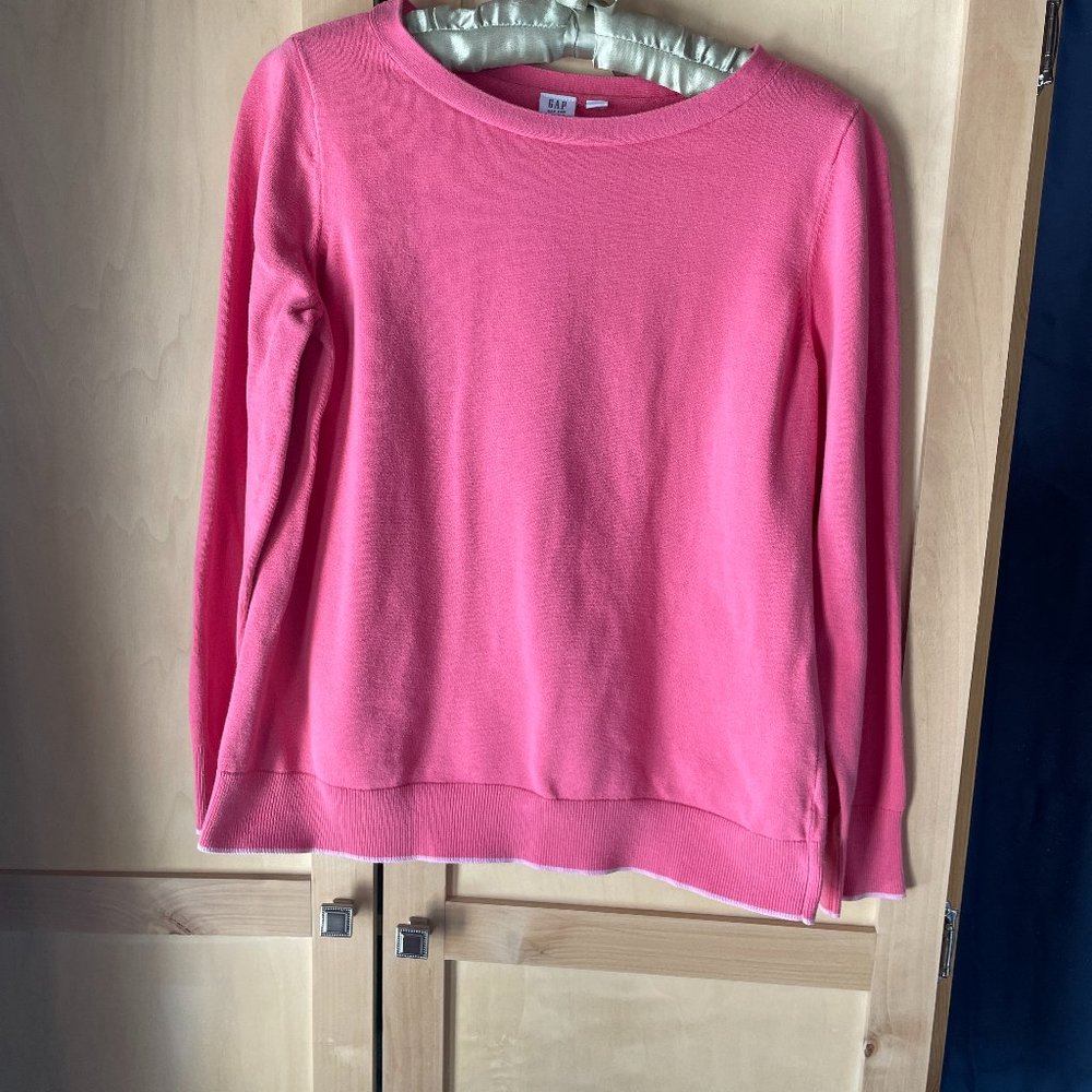 Pink GAP cotton sweater, Size L
